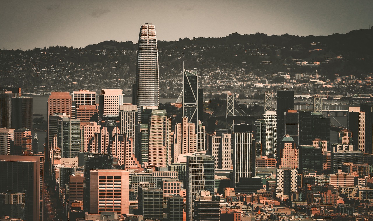 側翼射手或 側翼射手或